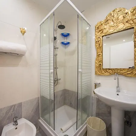 Morali Lux Guest house *